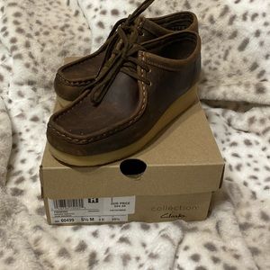 Clarks Padmora size 5.5 brown leather.